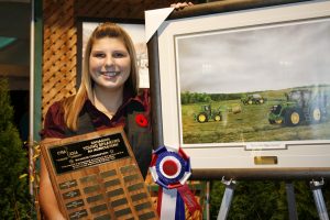 2009 Senior Champion Cindy Schickedanz